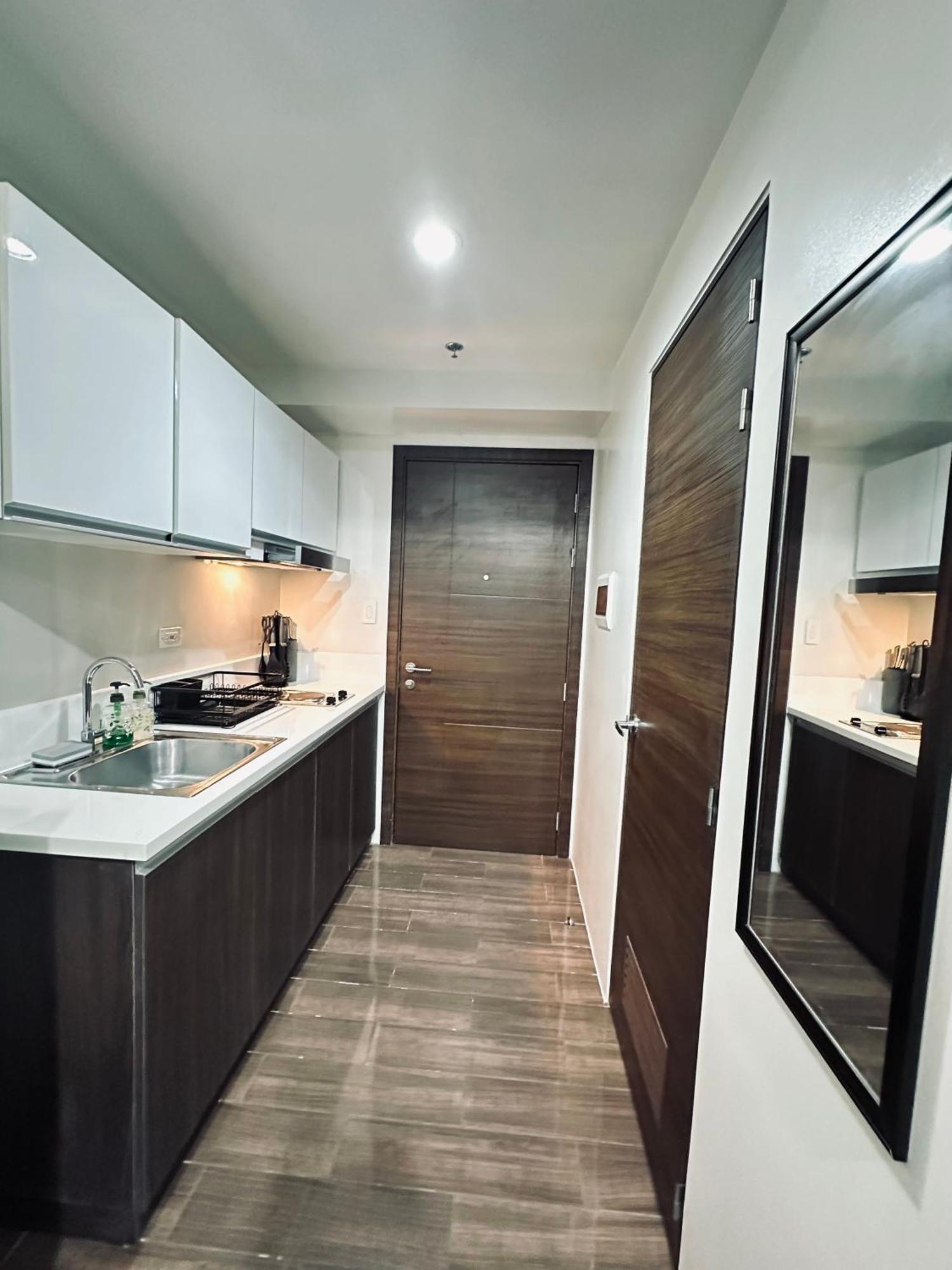 Heart Of Makati, Fully Furnished Condo, Cbd Central Location Makati City ภายนอก รูปภาพ